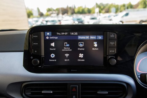 Hyundai i10 MPI PREMIUM 26