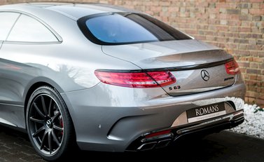 Mercedes-Benz S Class S63 Coupe 14