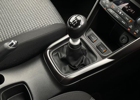 Suzuki SX4 S-Cross MOTION BOOSTERJET MHEV 24