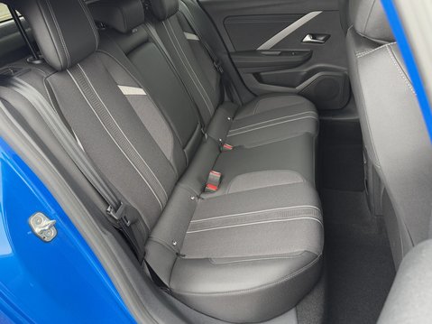 Vauxhall Astra 1.2 Turbo 130 GS 5dr 34