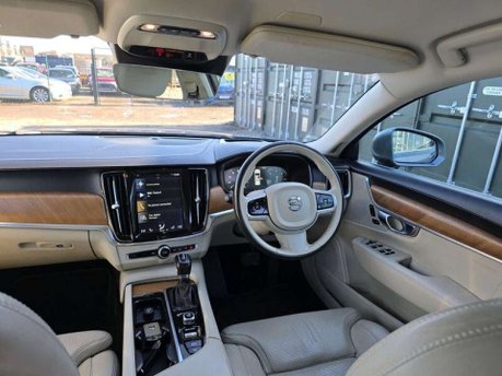 Volvo S90 2.0 D4 Inscription Pro Saloon 4dr Diesel Auto Euro 6 (s/s) (190 ps) 18