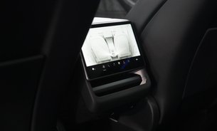 Tesla Model Y PREMIUM LONG RANGE AWD Diamond Black GROK AI Heated & Vented Seats 1 Owner 23