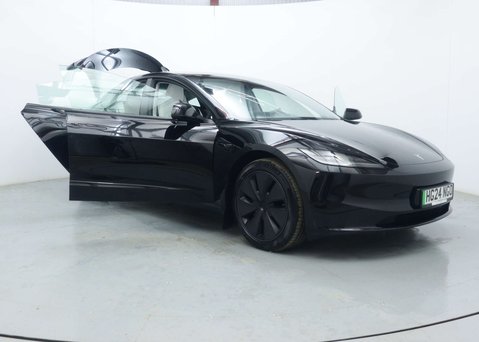 Tesla Model 3 (Dual Motor) Long Range Saloon 4dr Electric Auto 4WDE (306 ps) 50