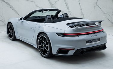 Porsche 911 Turbo S Cabriolet (992) 15