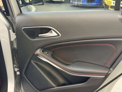 Mercedes-Benz A Class 2.0 A45 AMG 4Matic Auto 4WD 5dr 17