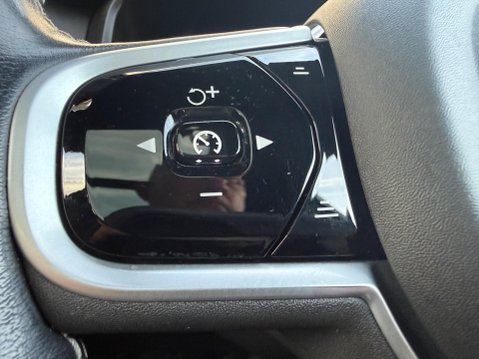 Volvo V90 2.0 B5 MHEV R-Design Auto Euro 6 (s/s) 5dr 48