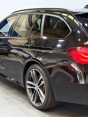 BMW 3 Series 2.0 320d M Sport Shadow Edition Touring 5dr Diesel Auto xDrive Euro 6 (s/s) 2