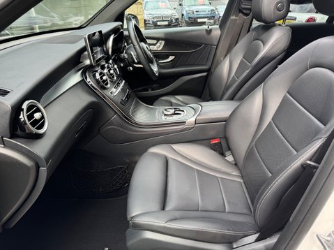 Mercedes-Benz GLC GLC 220 D 4MATIC AMG LINE PREMIUM 37