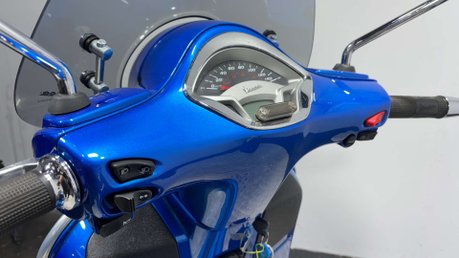 Piaggio Vespa GTS 300 SUPER 2016 ONLY 6K MOT VERY CLEAN POLINI PIPE SERVICED 29