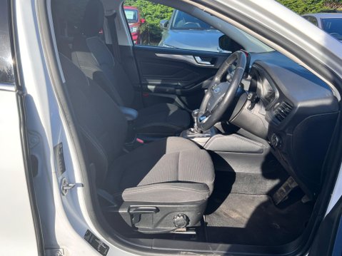 Ford Focus 1.0T EcoBoost Titanium Euro 6 (s/s) 5dr 21
