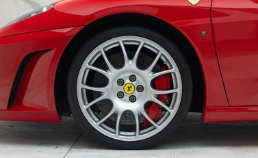 Ferrari F430 Coupe Manual 34