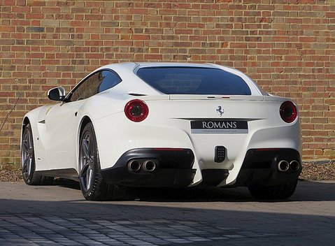 Ferrari F12 Berlinetta 5