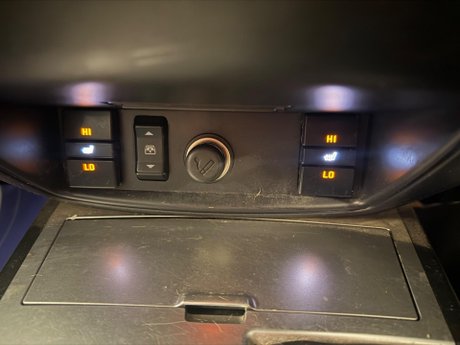 Mitsubishi L200 2.5 DI-D Barbarian Auto 4WD Euro 5 4dr (LB) 15