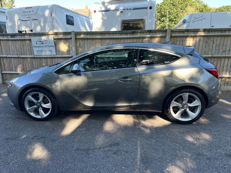 Vauxhall Astra GTC 1.4 SRI S/S 3 Dr 7