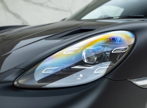 Porsche Cayman GT4 RS (718) 28