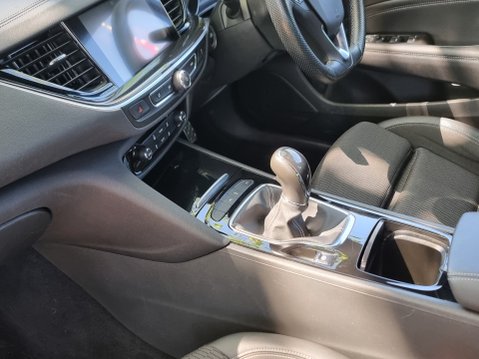 Vauxhall Insignia SRI VX-LINE NAV 41