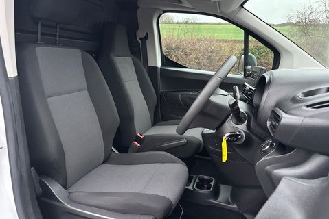 Vauxhall Combo L1H1 2000 Edition 102 ps 4