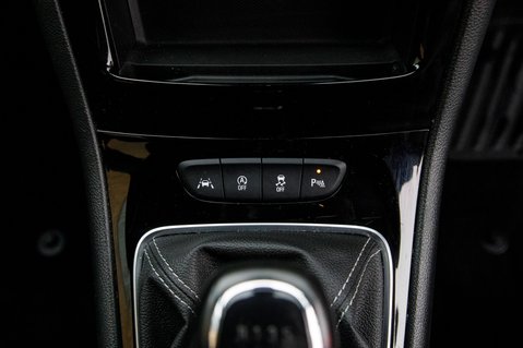 Vauxhall Astra SRI NAV 30