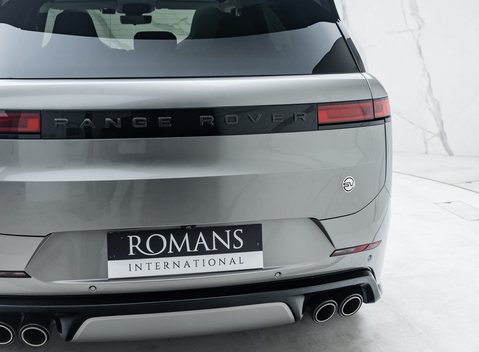 Land Rover Range Rover Sport P635 SV EDITION ONE 42
