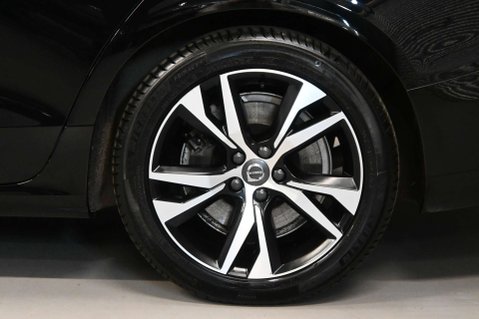 Volvo V60 2.0 V60 R-Design T6 Recharge AWD Auto 4WD 5dr 41