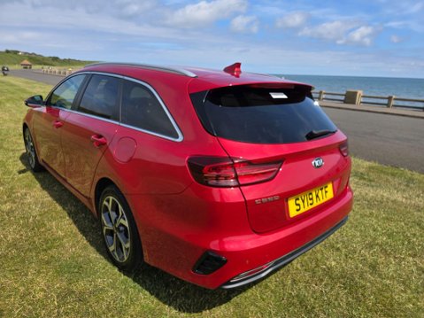 Kia Ceed 1.6 CRDi 3 Sportswagon Euro 6 (s/s) 5dr 8