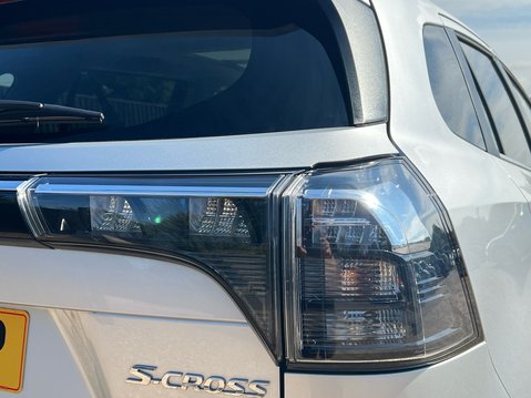 Suzuki S-Cross ULTRA ALLGRIP 19