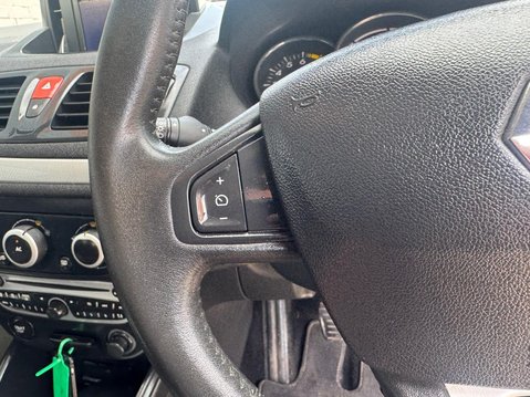 Renault Megane 1.6 16V Dynamique TomTom Euro 5 5dr 16