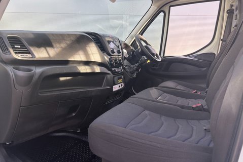 Iveco Daily 35C14 Beavertail Lawnmower Body - Large Ramp - Removable Cages 15