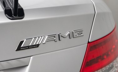 Mercedes-Benz C63 AMG Black Series 33