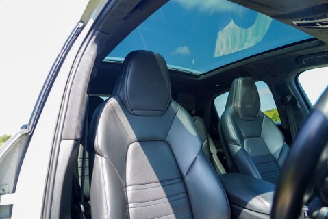 Porsche Cayenne COUPE TURBO 10