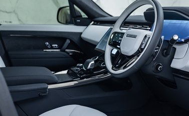 Land Rover Range Rover Sport P530 First Edition 14