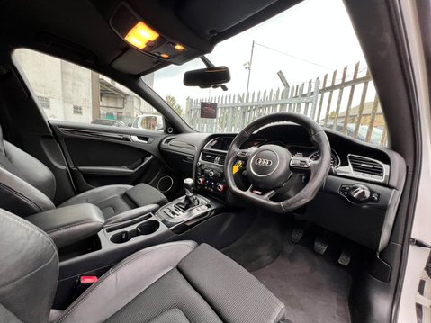Audi A4 TDI BLACK EDITION 36