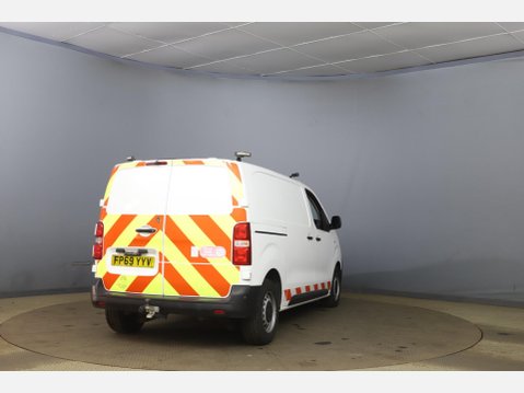 Vauxhall Vivaro 1.5 Turbo D 2900 Edition L1 H1 Euro 6 (s/s) 5dr 9