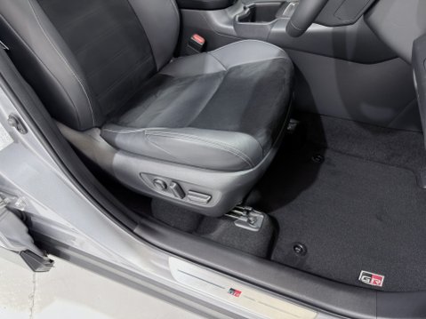 Toyota Rav 4 GR SPORT 37