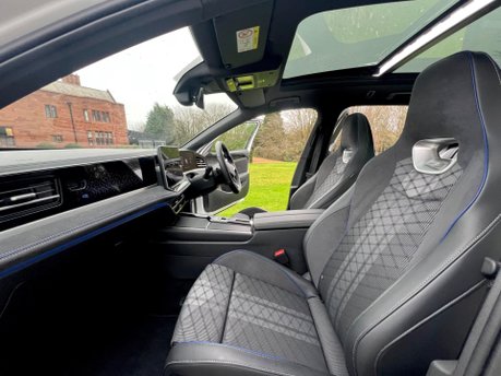 Volkswagen Passat R-LINE DSG 13