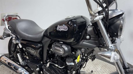 Lexmoto Michigan 2022 ONLY 3K NEW MOT SERVICED CRUISER 125CC LEARNER BIKE 11