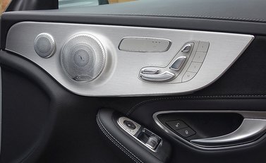 Mercedes-Benz C Class C63 Coupe Premium 18