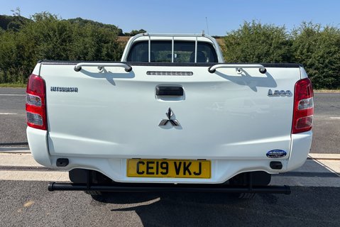 Mitsubishi L200 DI-D 4WD 4Life Single Cab Pickup - Air Con 10