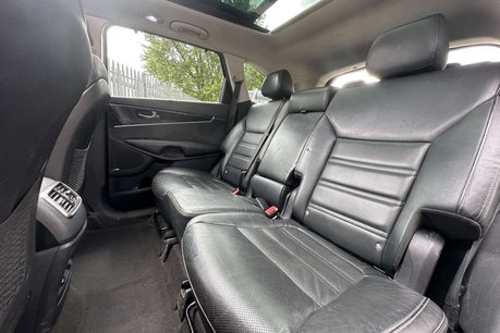 Kia Sorento 2.2 CRDi KX-4 SUV 5dr Diesel Auto AWD Euro 6 (197 bhp) 19