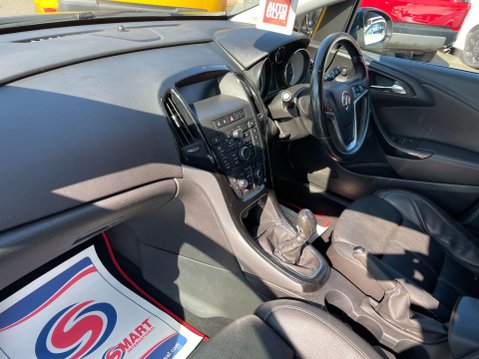 Vauxhall Astra 1.6 16v Elite Euro 5 5dr 28