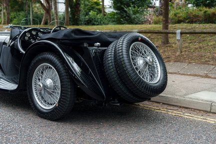 Jaguar SS100 3.5 Litre 14