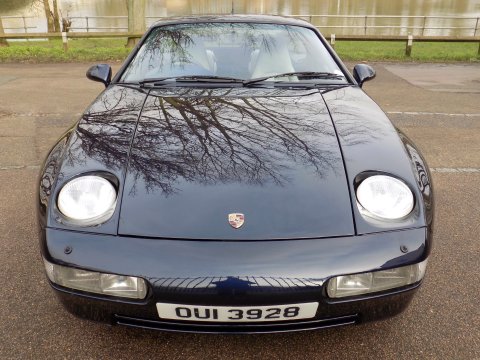 Porsche 928 GT 39