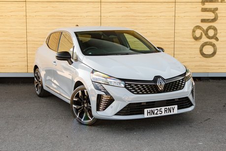 Renault Clio TECHNO E-TECH