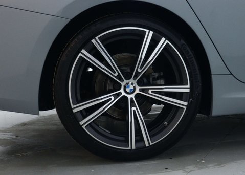 BMW 3 Series 2.0 320i M Sport Saloon 4dr Petrol Auto Euro 6 (s/s) (184 ps) 14