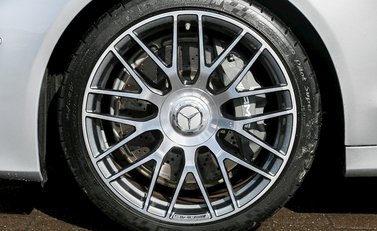 Mercedes-Benz C Class C63 Estate 28