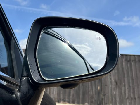 Suzuki S-Cross ULTRA BOOSTERJET ALLGRIP MHEV 37