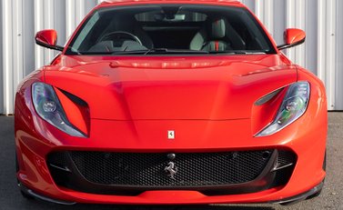 Ferrari 812 Superfast 4