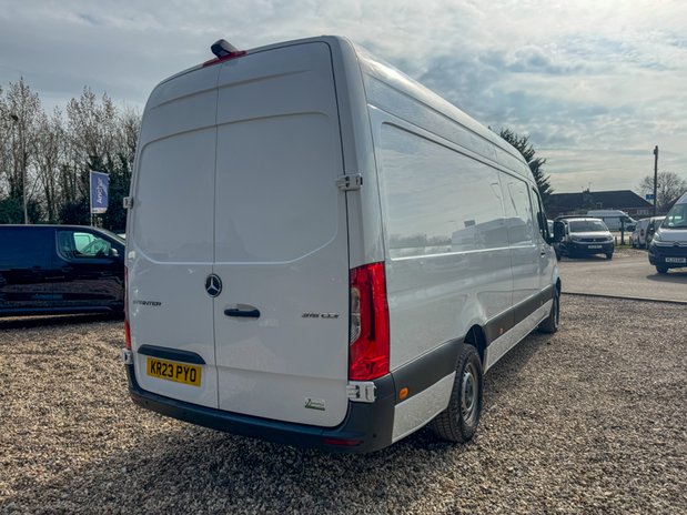 Mercedes-Benz Sprinter LWB L3H2 High Roof Progressive 315 Camera Sensors EURO 6 SELECT 6