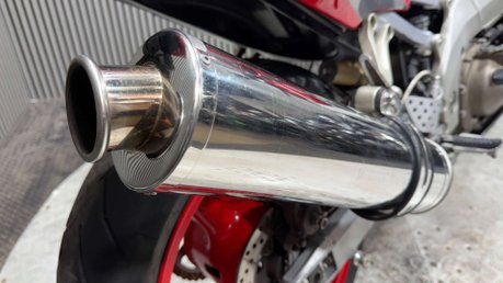 Kawasaki ZX 9