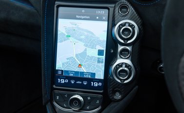 McLaren 765LT Spider 18